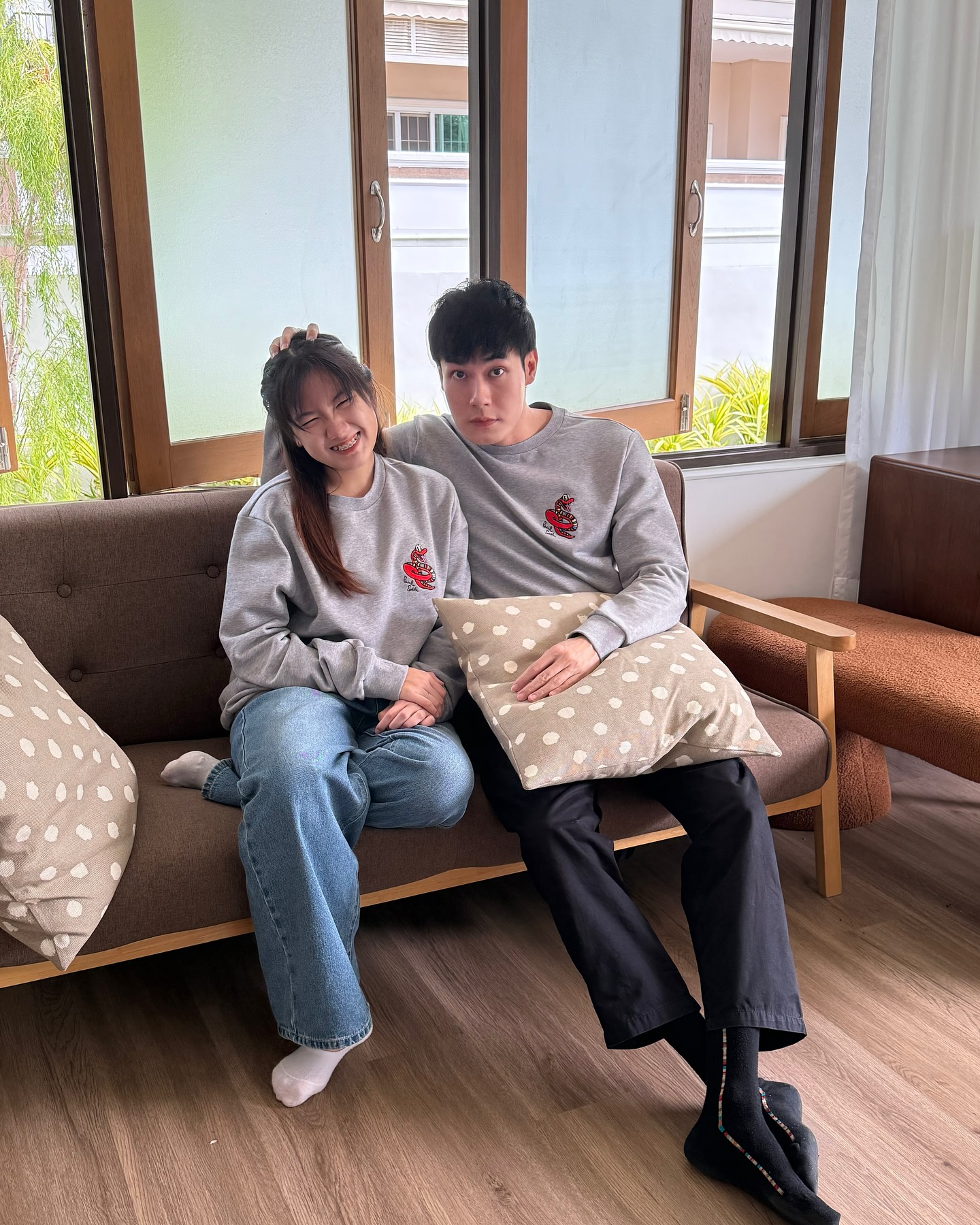 หน่อง ธนา