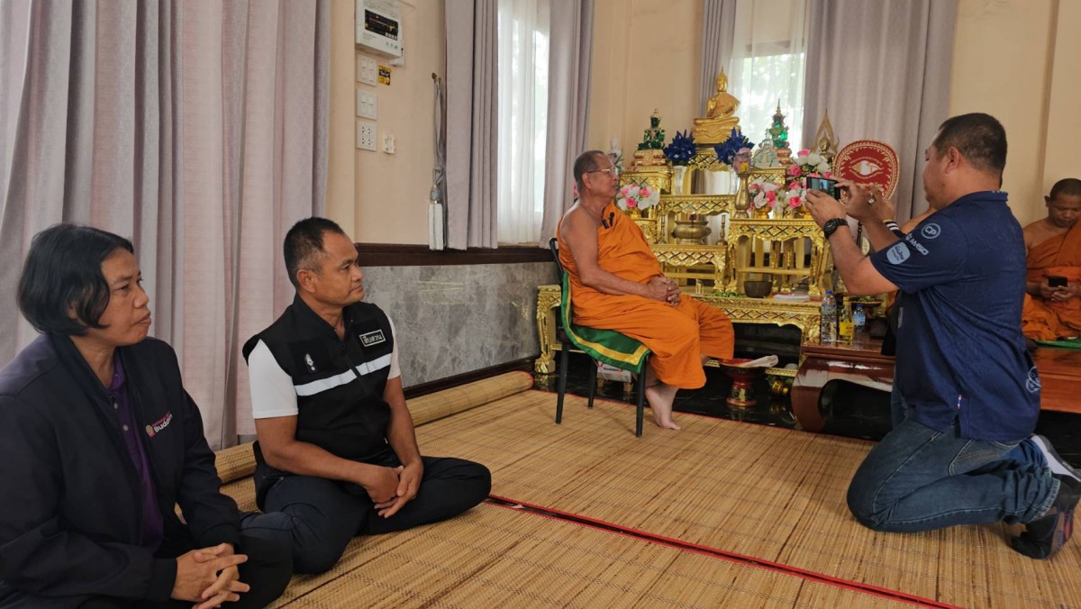 บุรีรัมย์สำนักพุทธเจ้าคณะอำเภอรุดตรวจสอบปมภาพเปลือยเจ้าอาวาสหลุดหลวงพ่อยอมรับถ่ายไว้เองแต่ไม่ได้มีสัมพันธ์ชายรักชายตามที่เพจดังโพส์ต