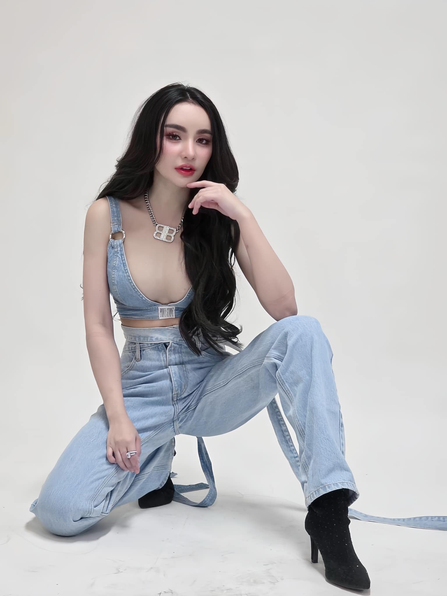 นิวนิว เอวเด้ง