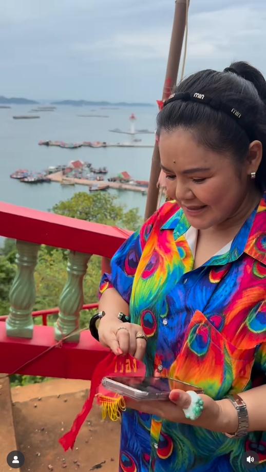 ฮาย อาภาพร