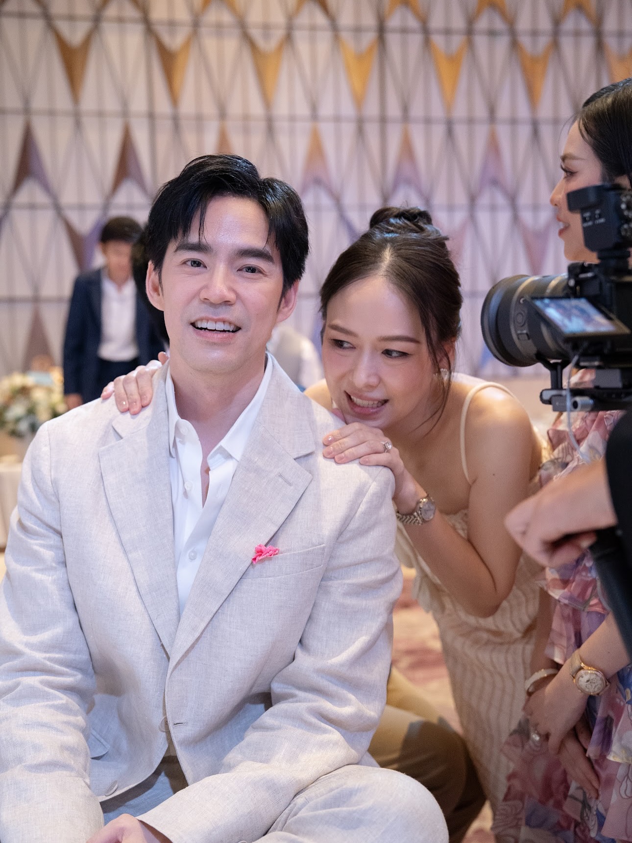 บีม กวี
