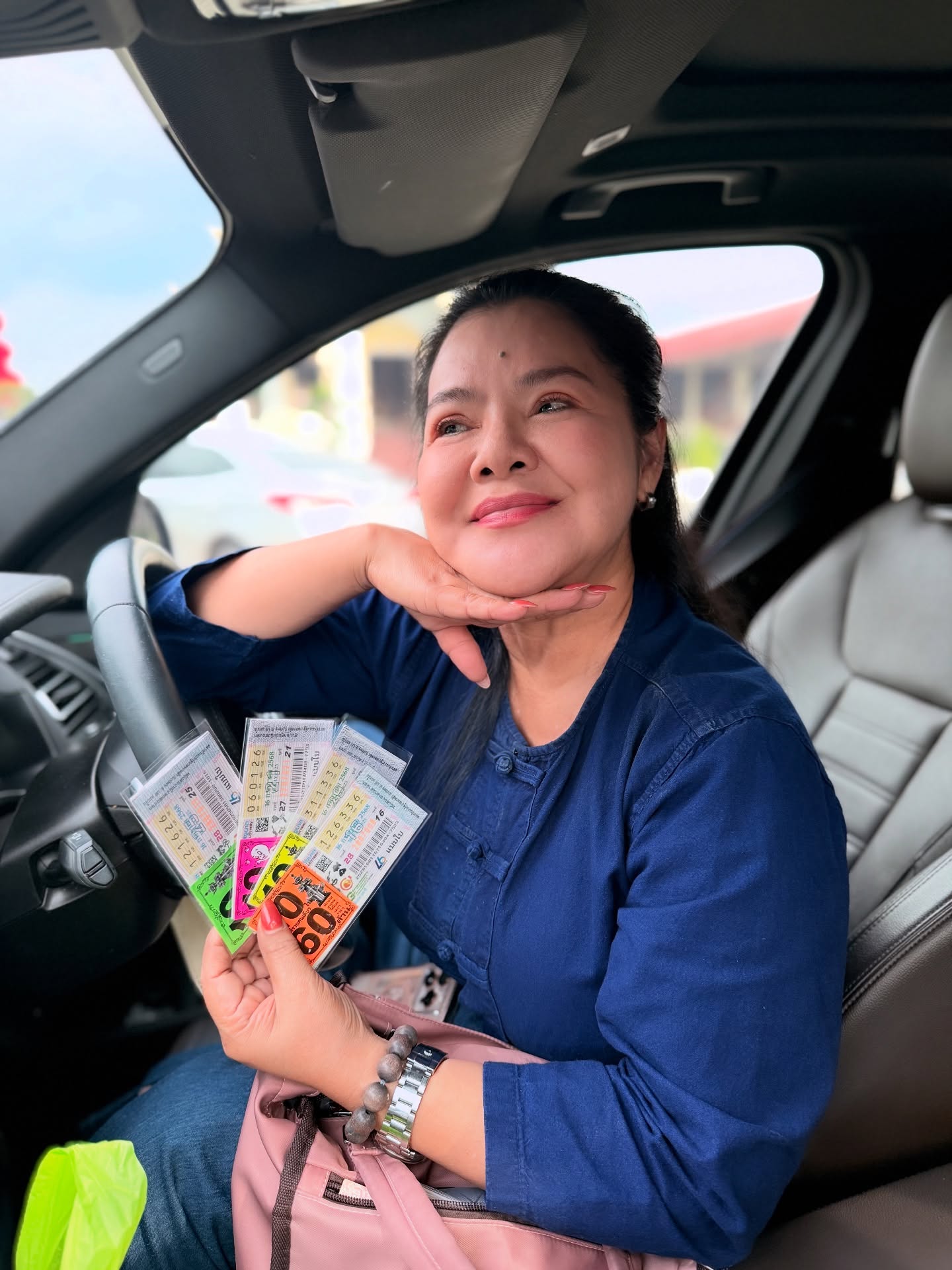 ฮาย อาภาพร