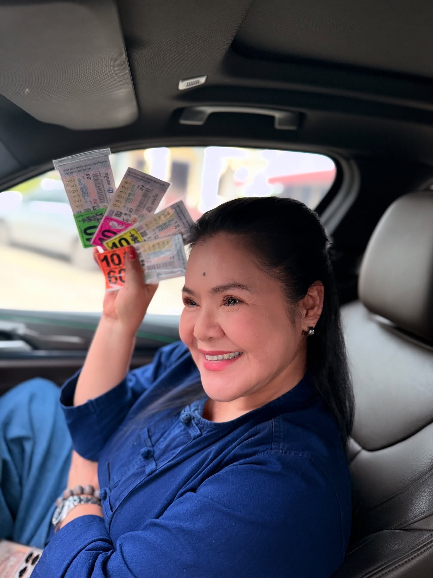 ฮาย อาภาพร
