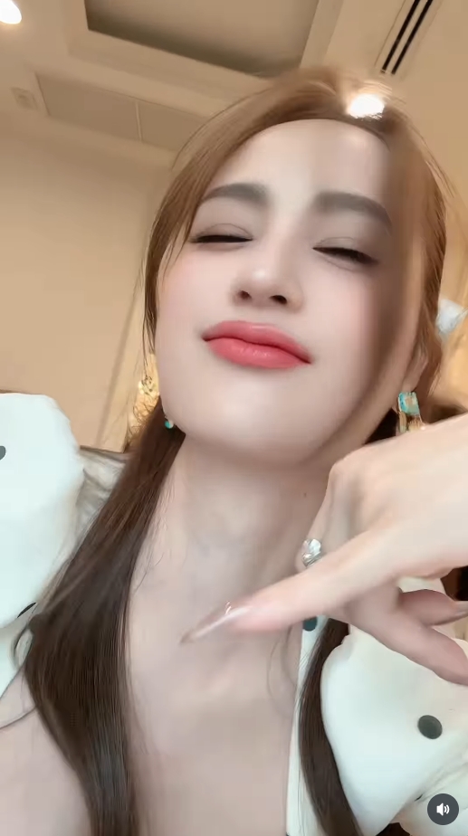 ขวัญ อุษามณี