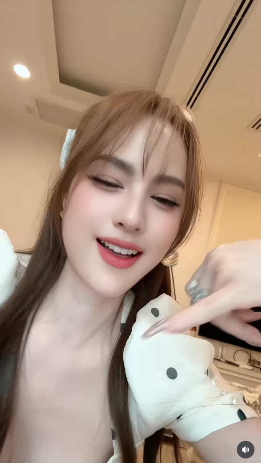 ขวัญ อุษามณี