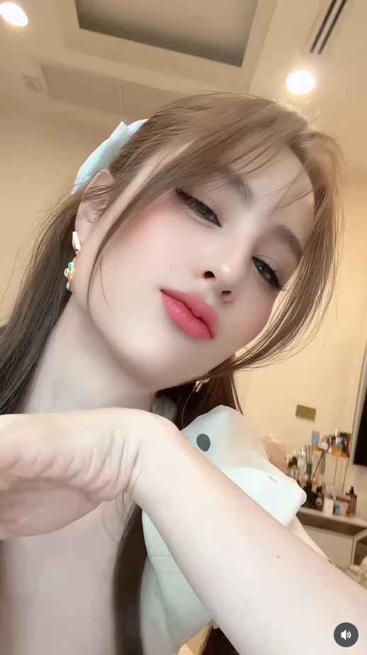 ขวัญ อุษามณี