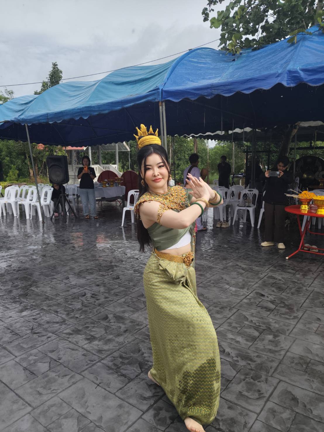 ลิลลี่ เหงียน