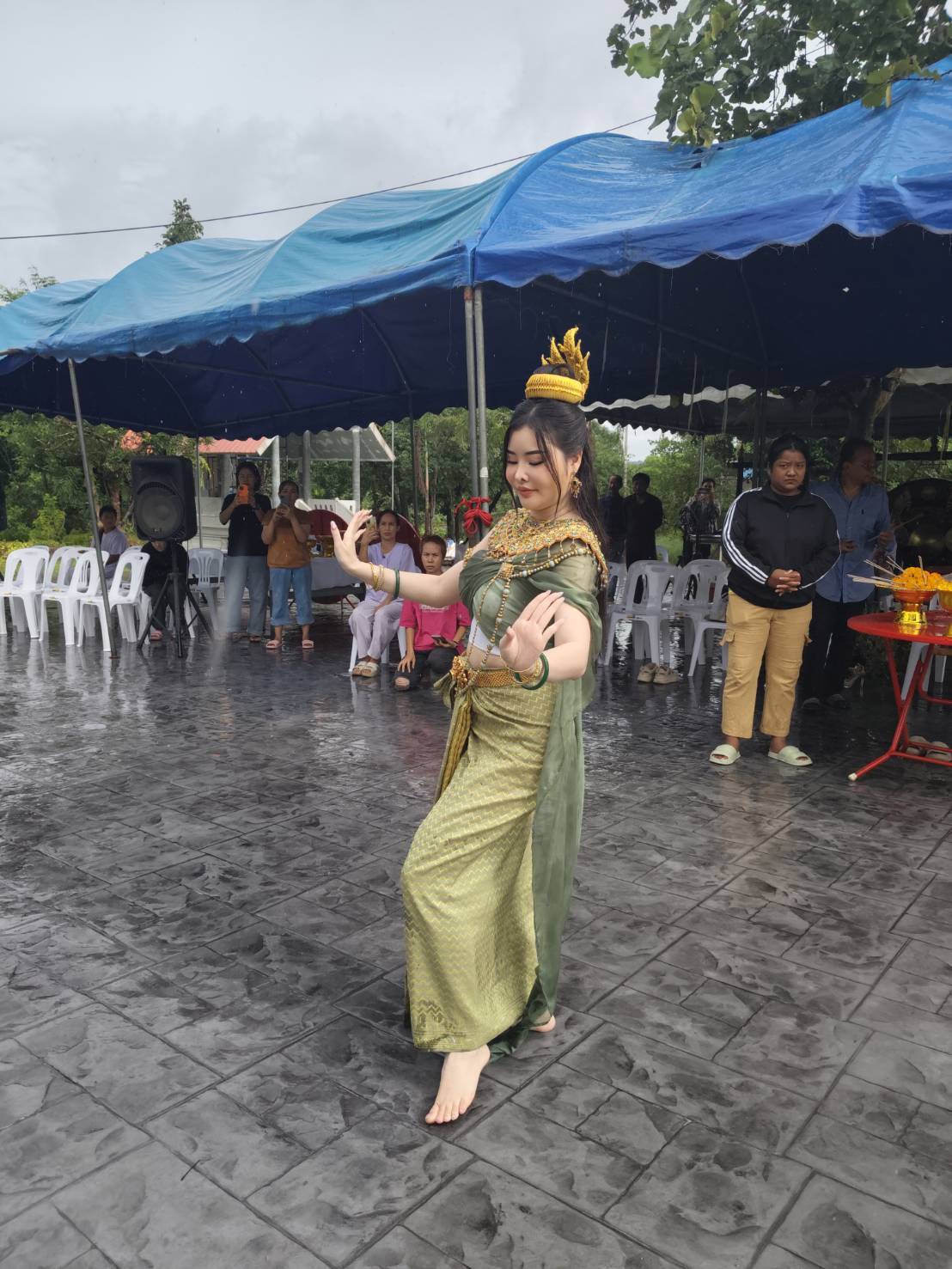 ลิลลี่ เหงียน