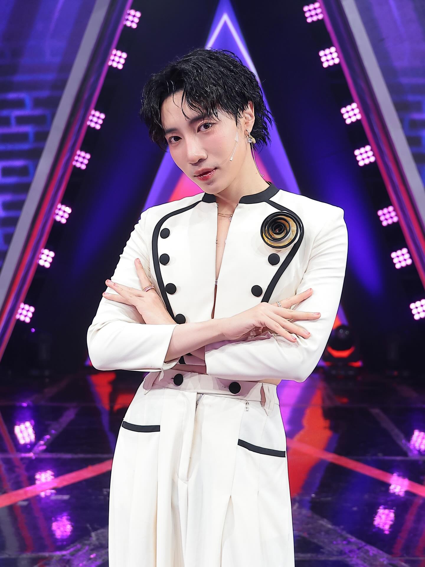 นนท์ อินทนนท์