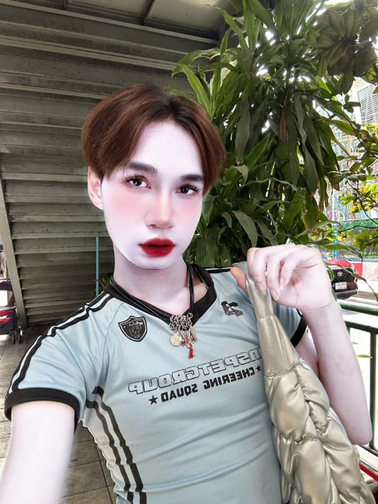 โยชิ รินรดา โดนบูลลี่