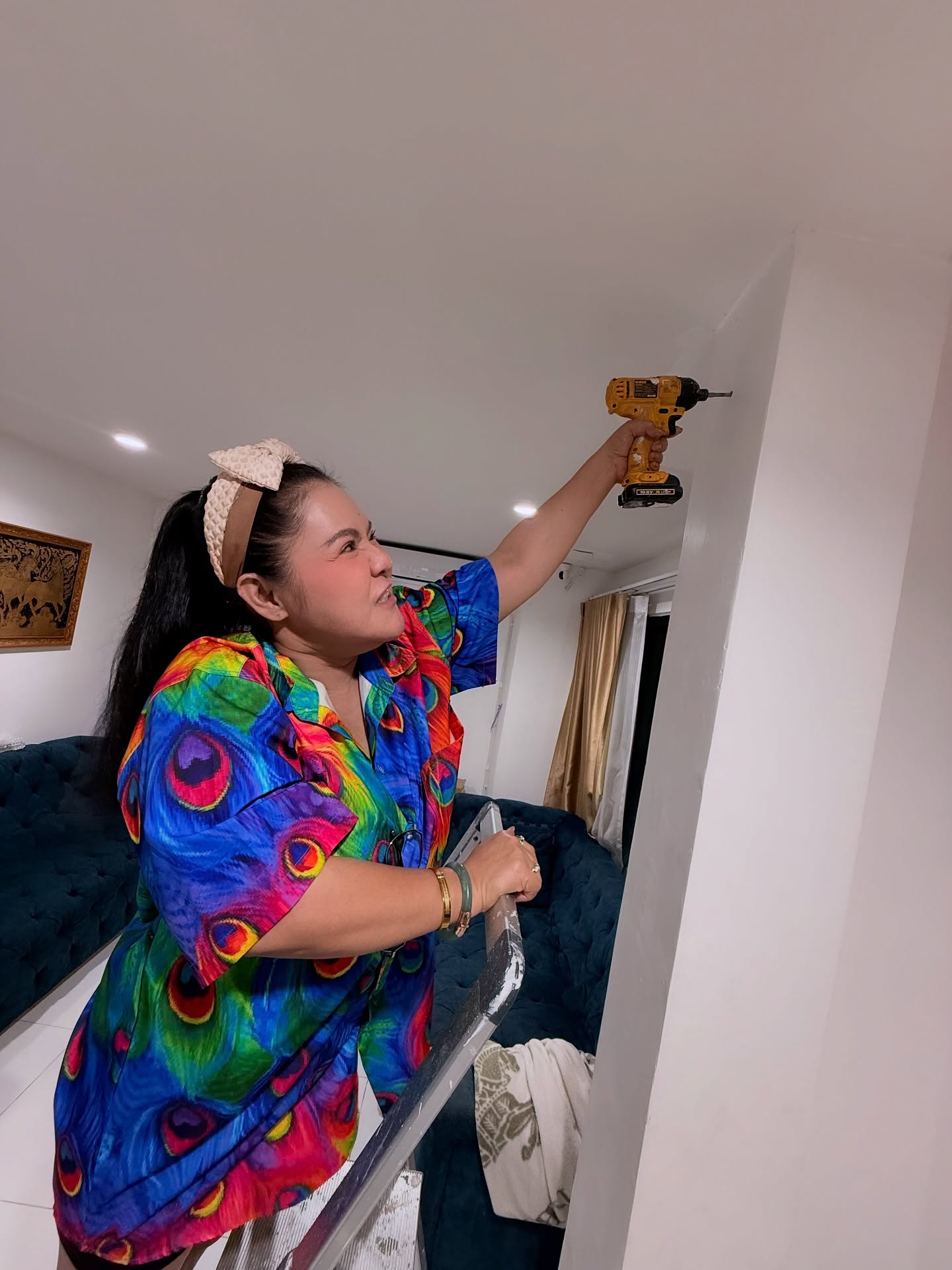 ฮาย อาภาพร