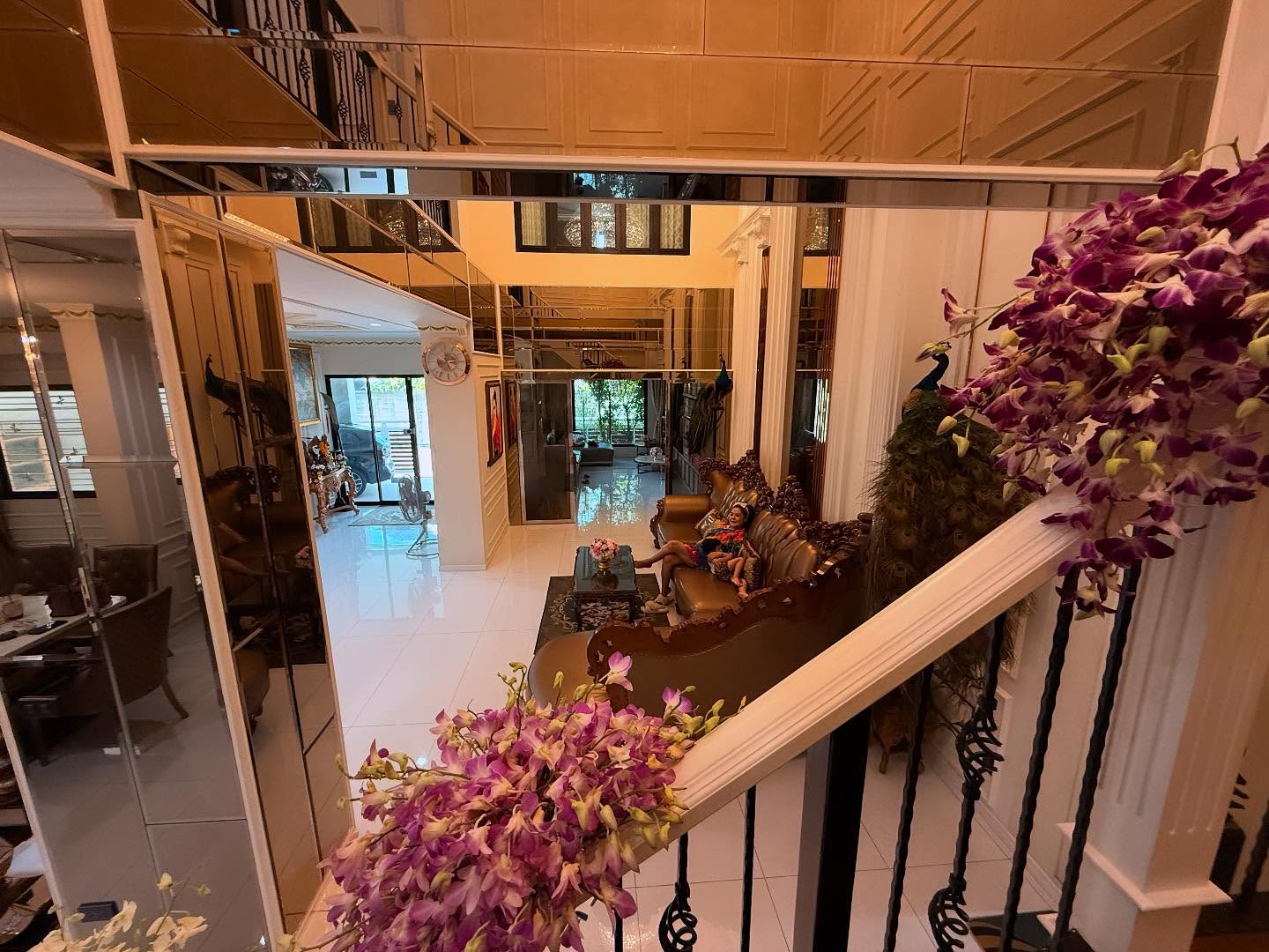 ฮาย อาภาพร