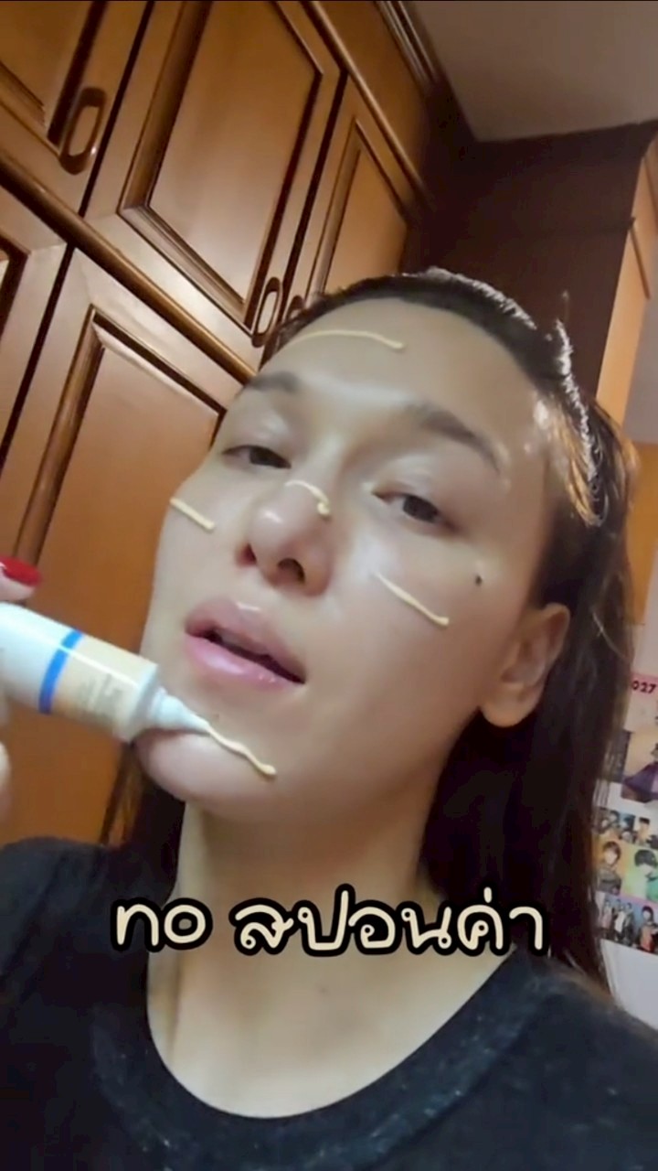 แจ็คกี้ ชาเคอลีน