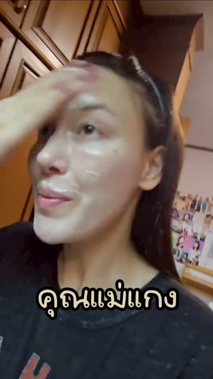 แจ็คกี้ ชาเคอลีน