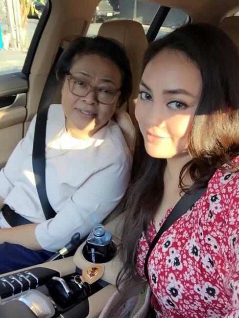 ตั๊ก บงกช