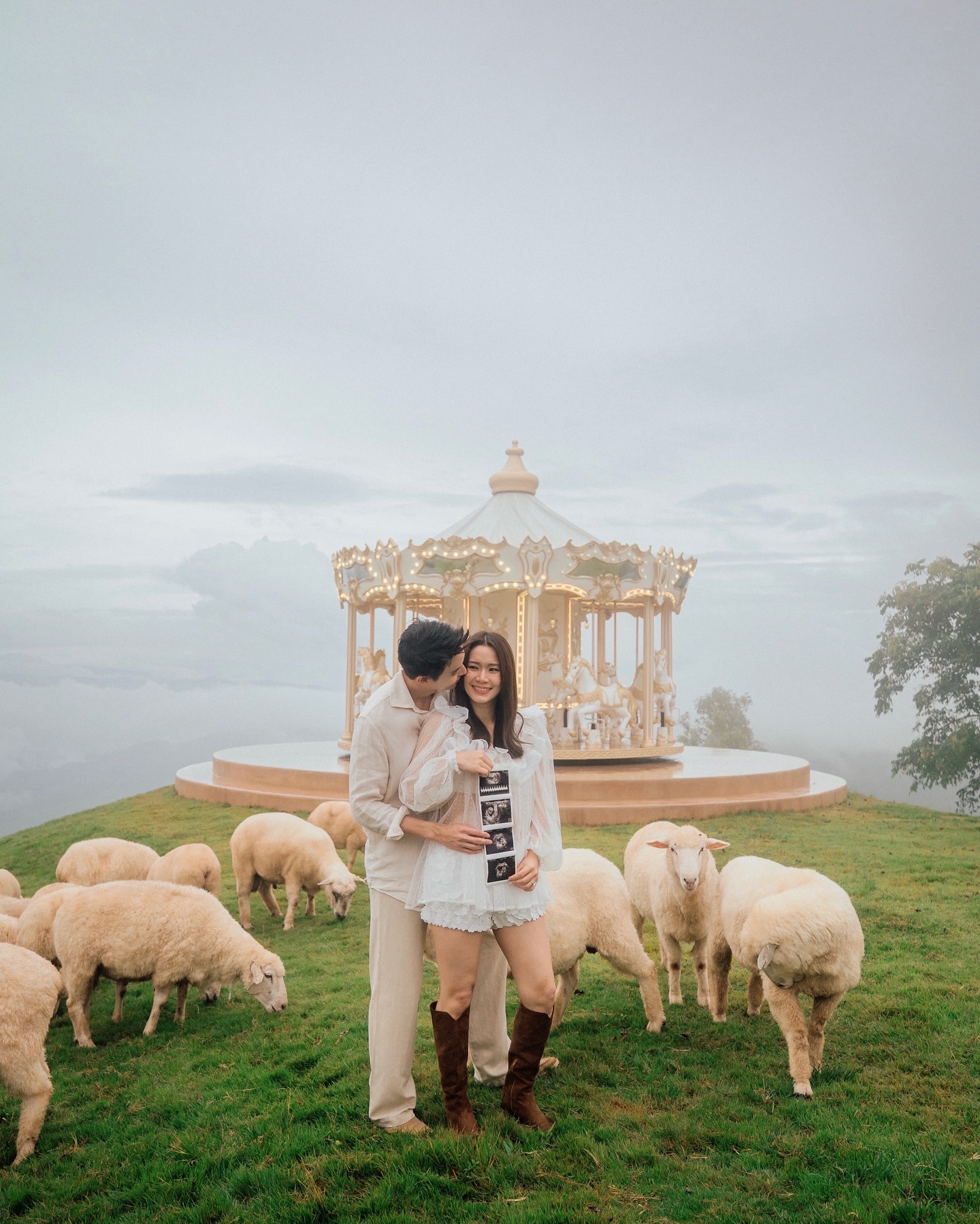 เจมส์ จิรายุ - โฟม เบ็ญจมาส