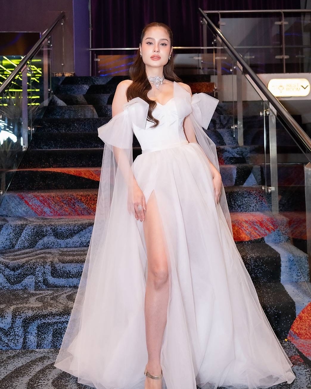 ขวัญ อุษามณี