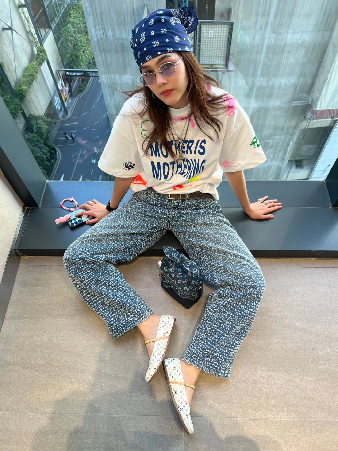 รังษีสิงห์พิพัฒน์