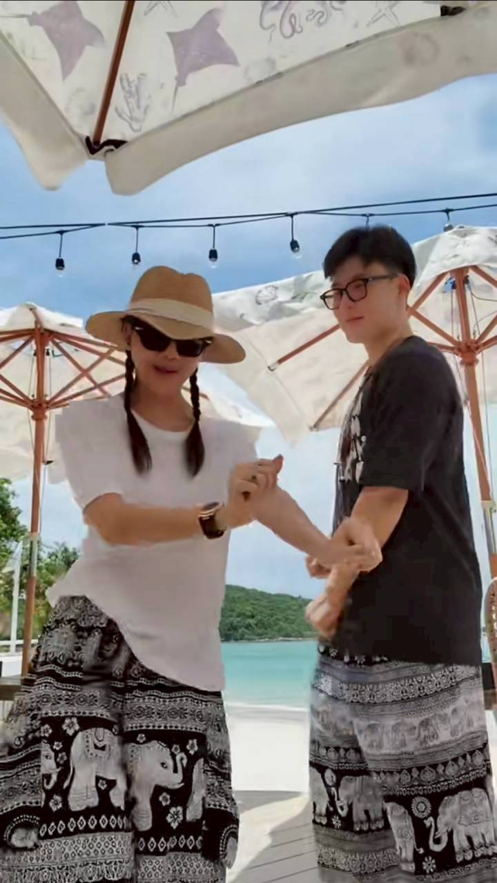 จ๊ะ นงผณี