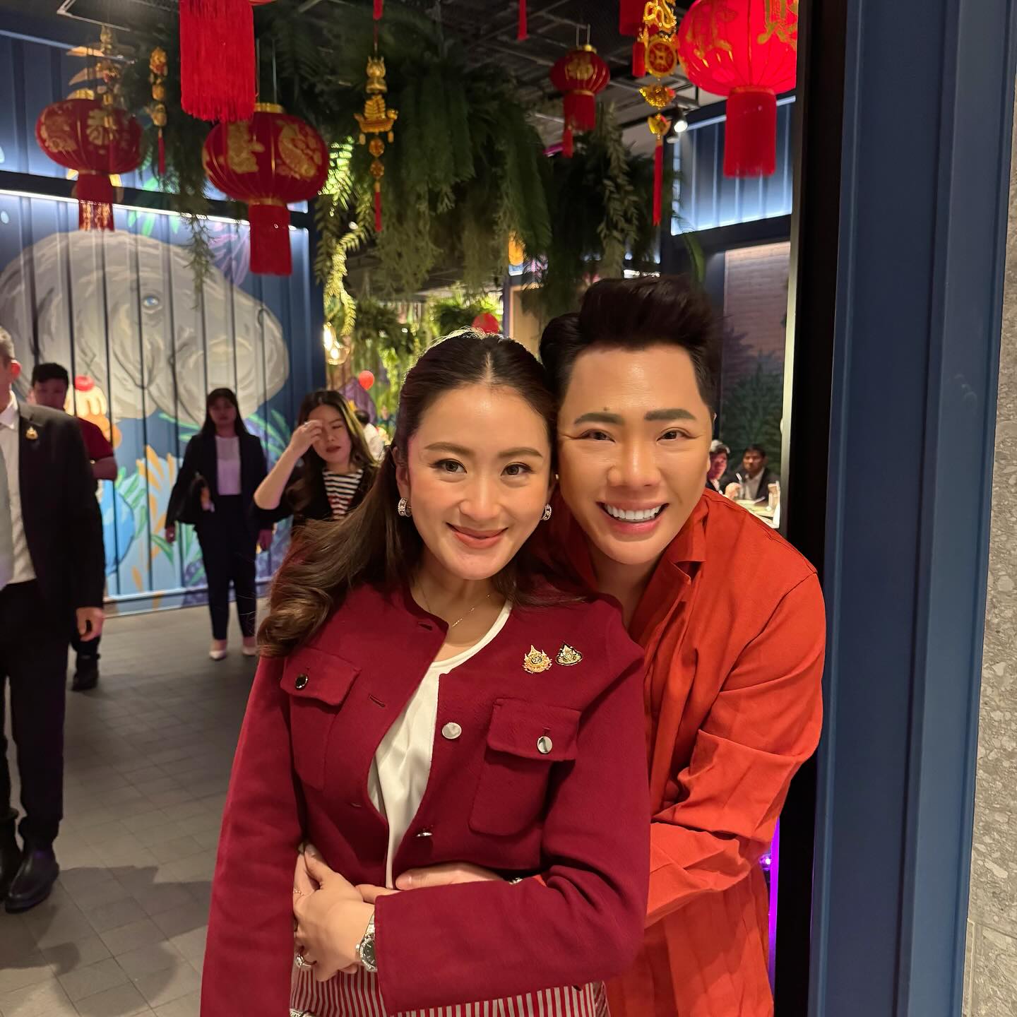 มดดำ อุ๊งอิ๊ง