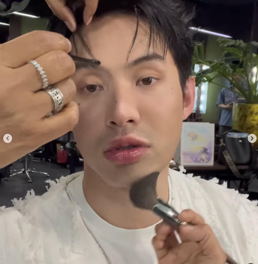 ดีเจมะตูม