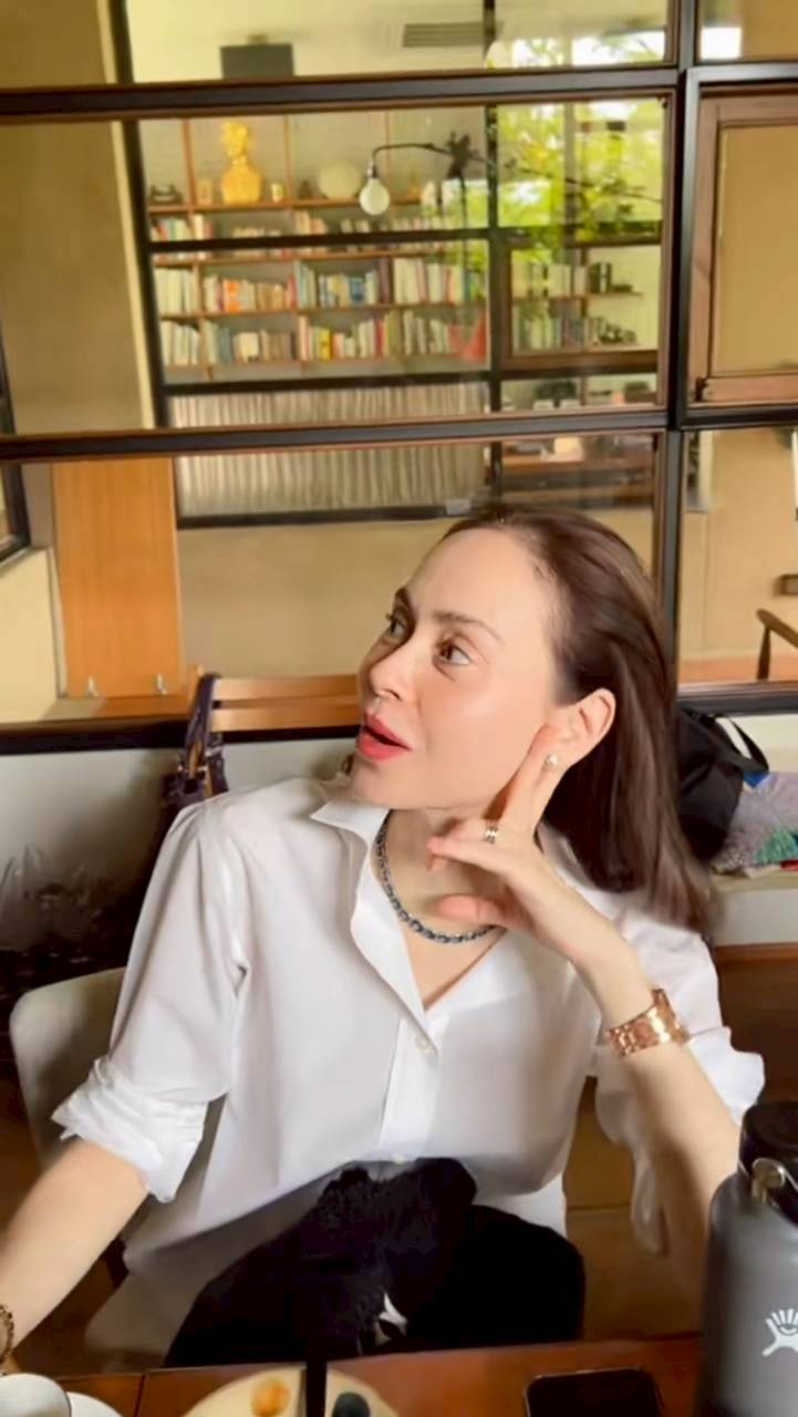 หน่อย บุษกร