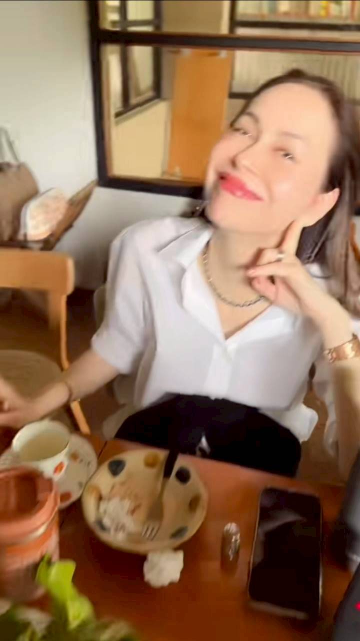 หน่อย บุษกร