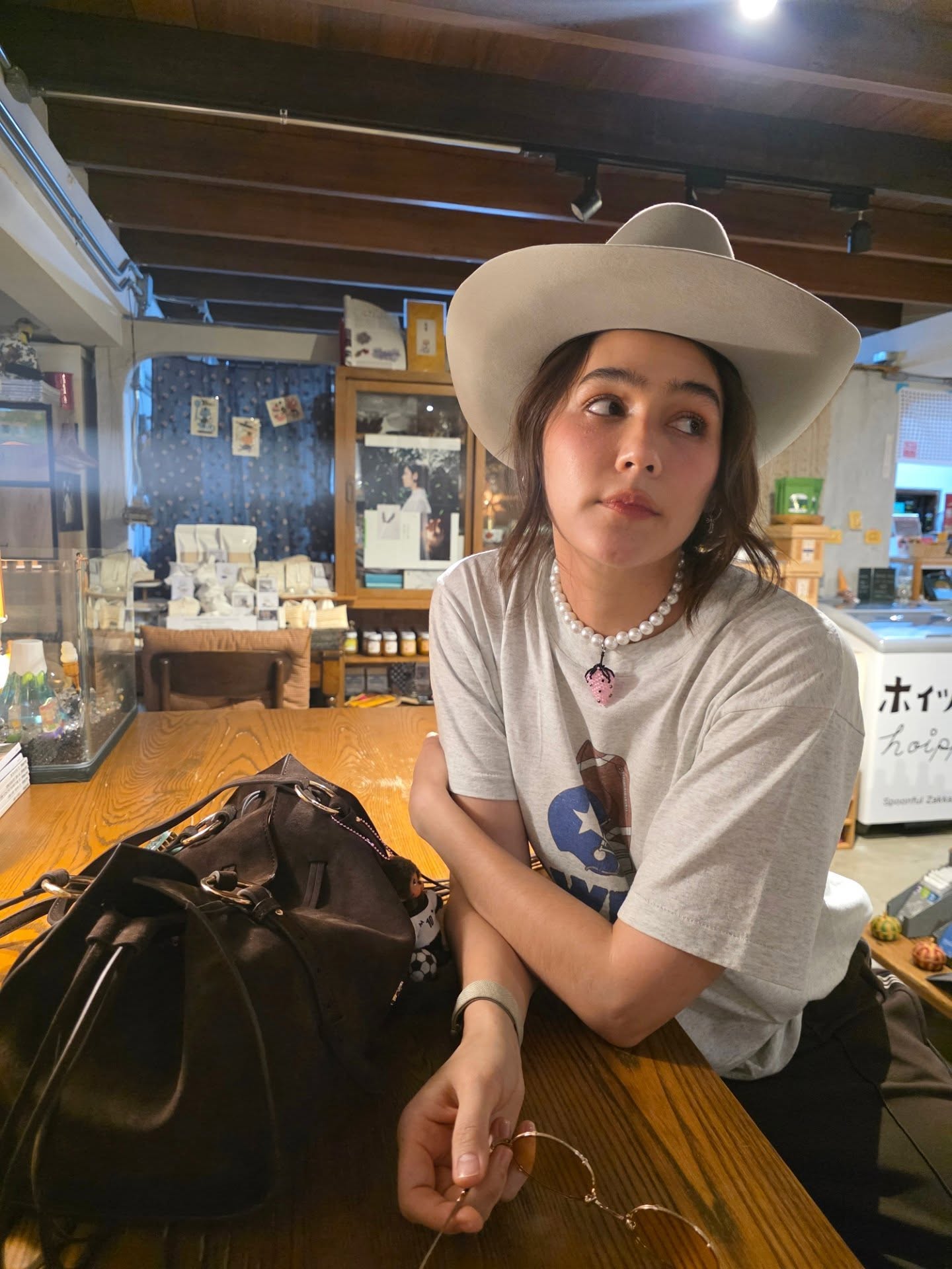 ชมพู่ น็อต