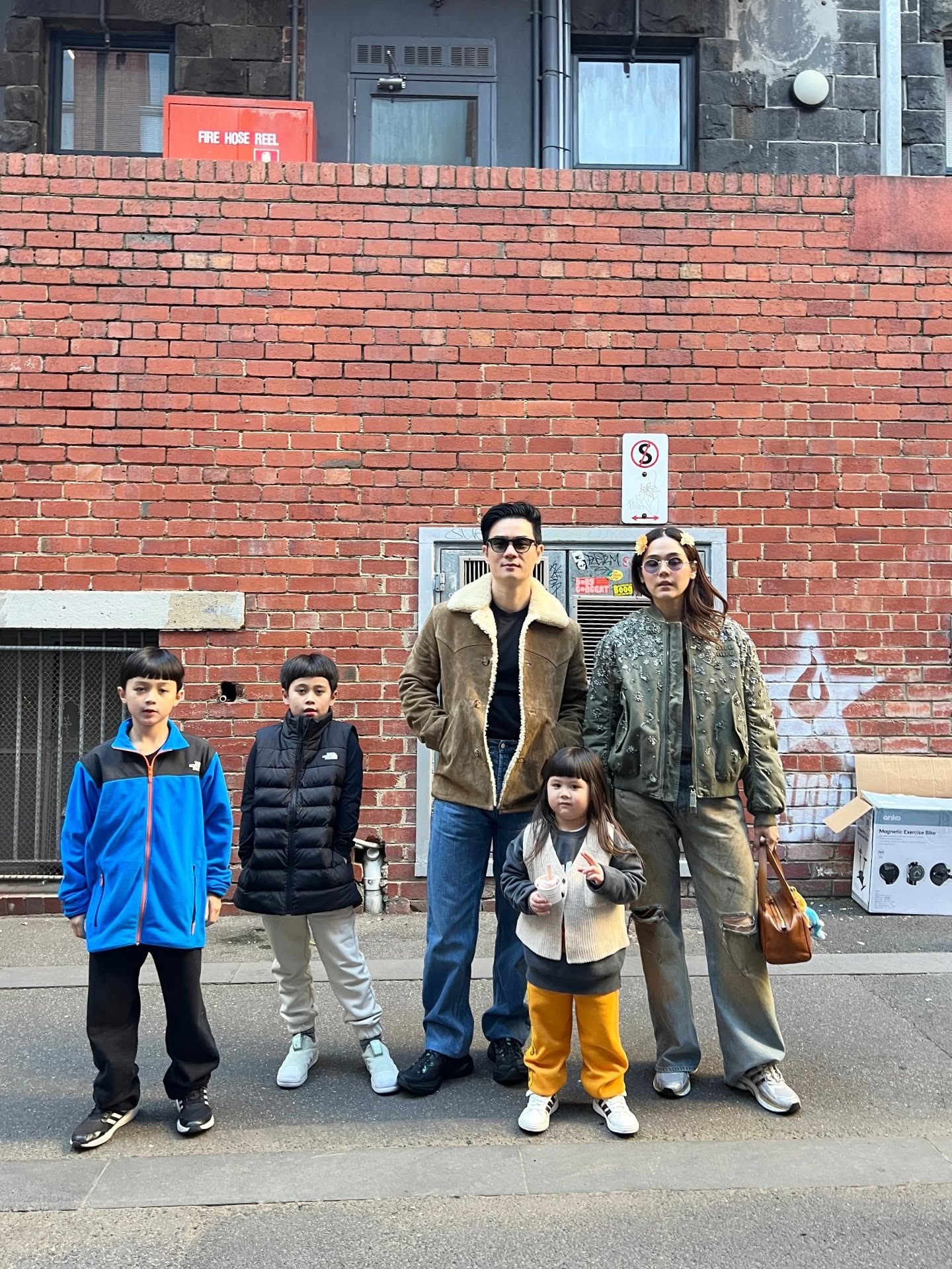 ชมพู่ น็อต