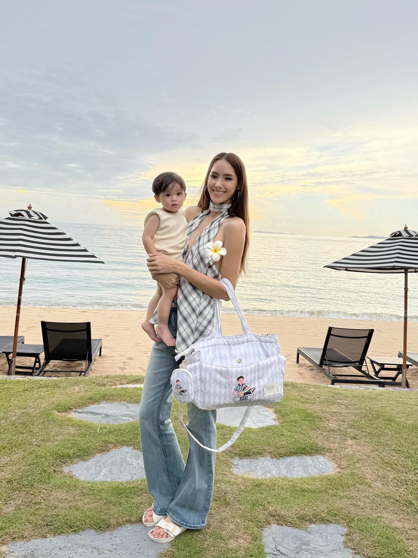 ใบหม่อน กิตติยา