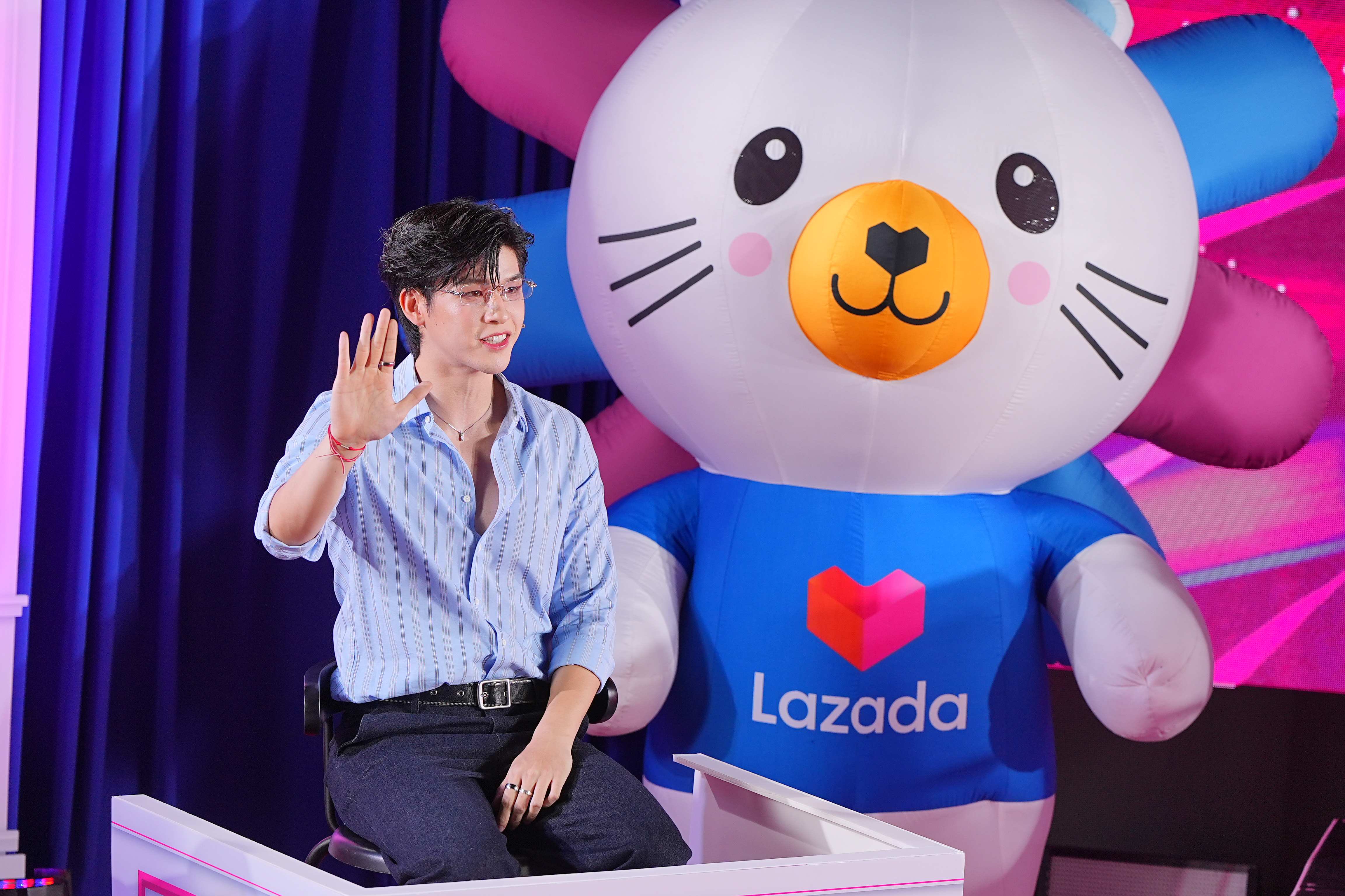 ดารารวมพล! สกาย–นานิ นำทีมป่วน “บัลลังก์ตังค์ทอน” สุดฮา