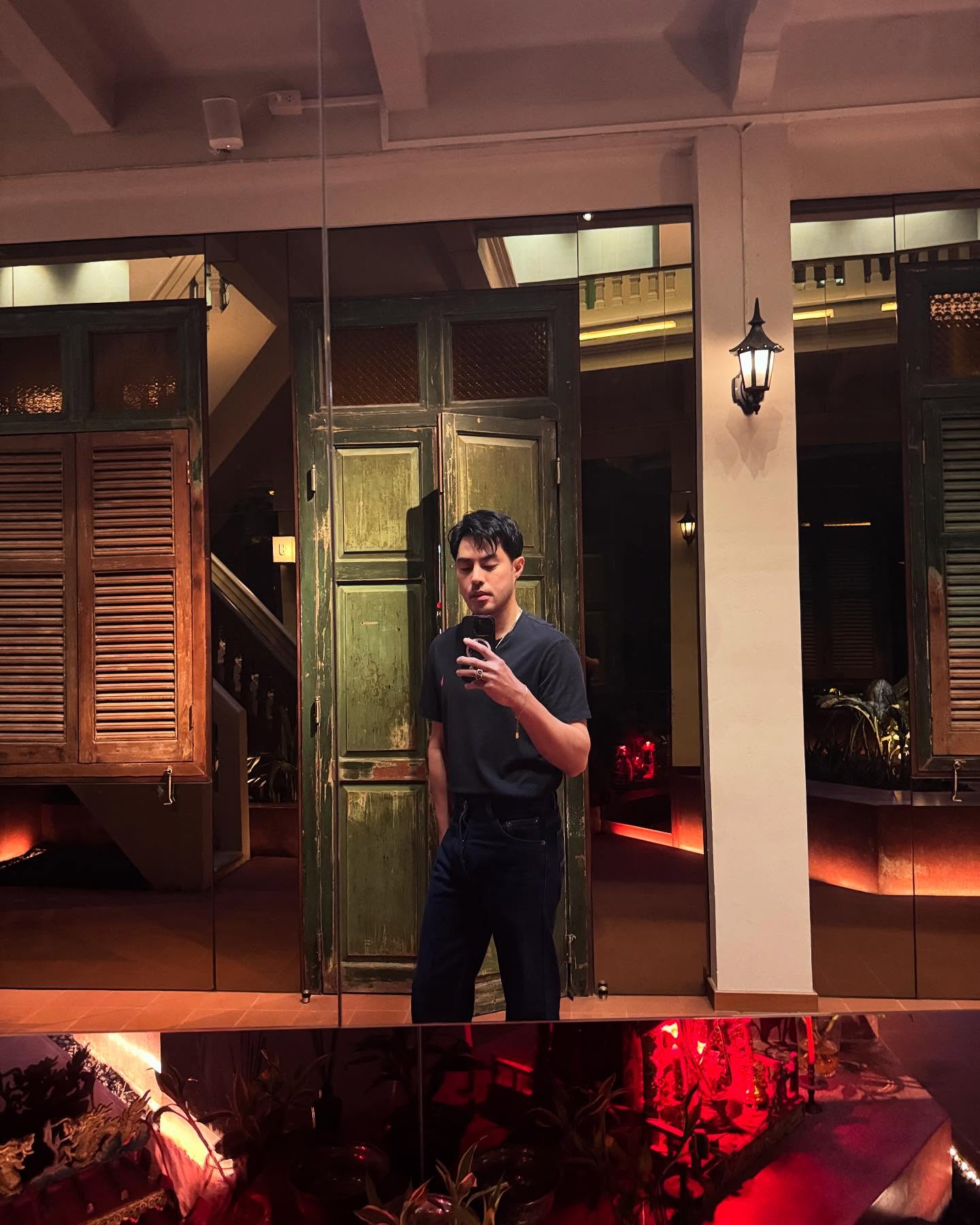 ท็อป จรณ