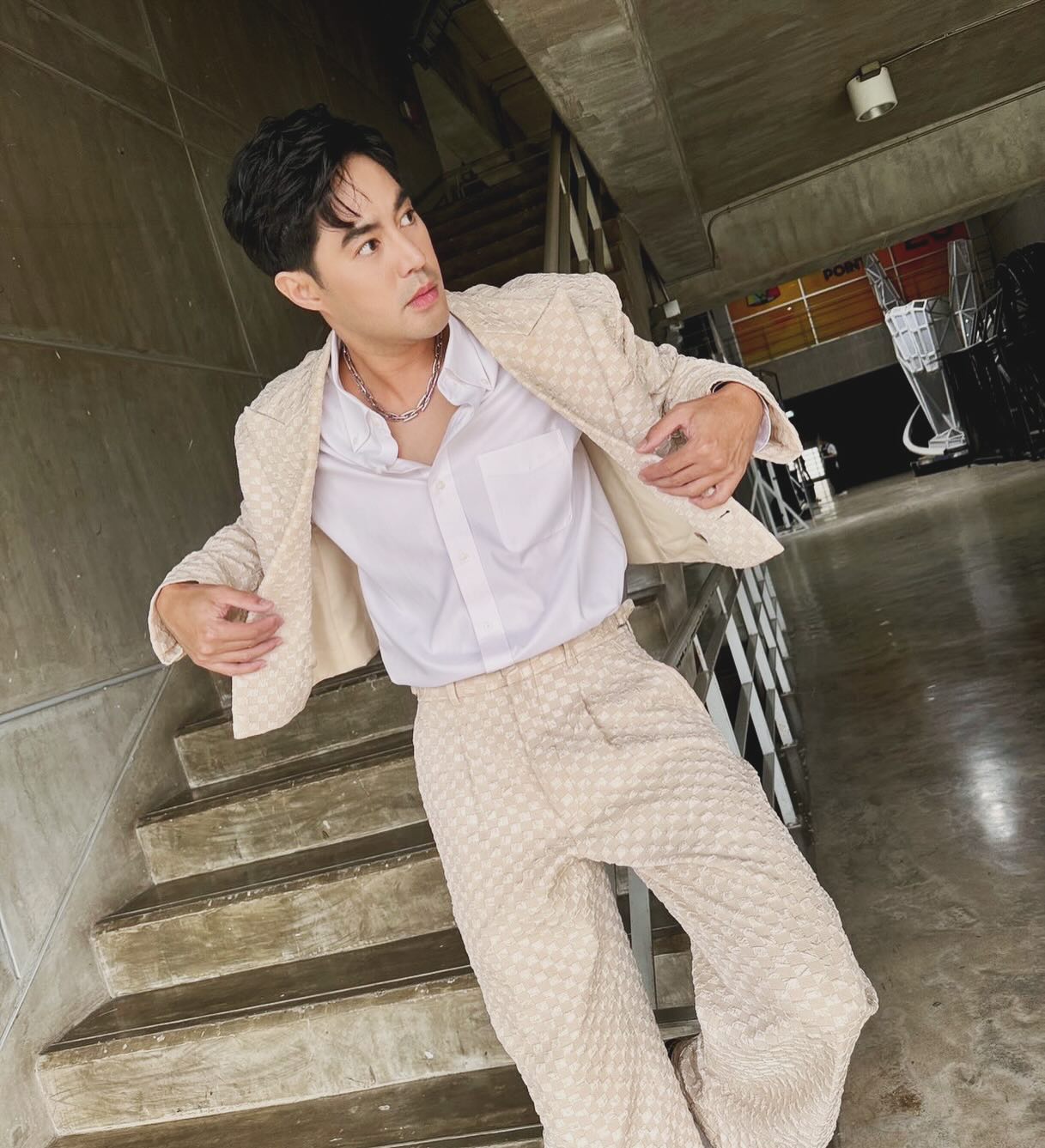 ท็อป จรณ