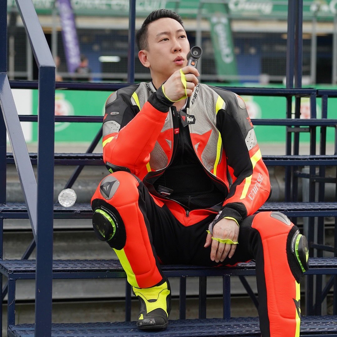 เบนซ์ เรซซิ่ง