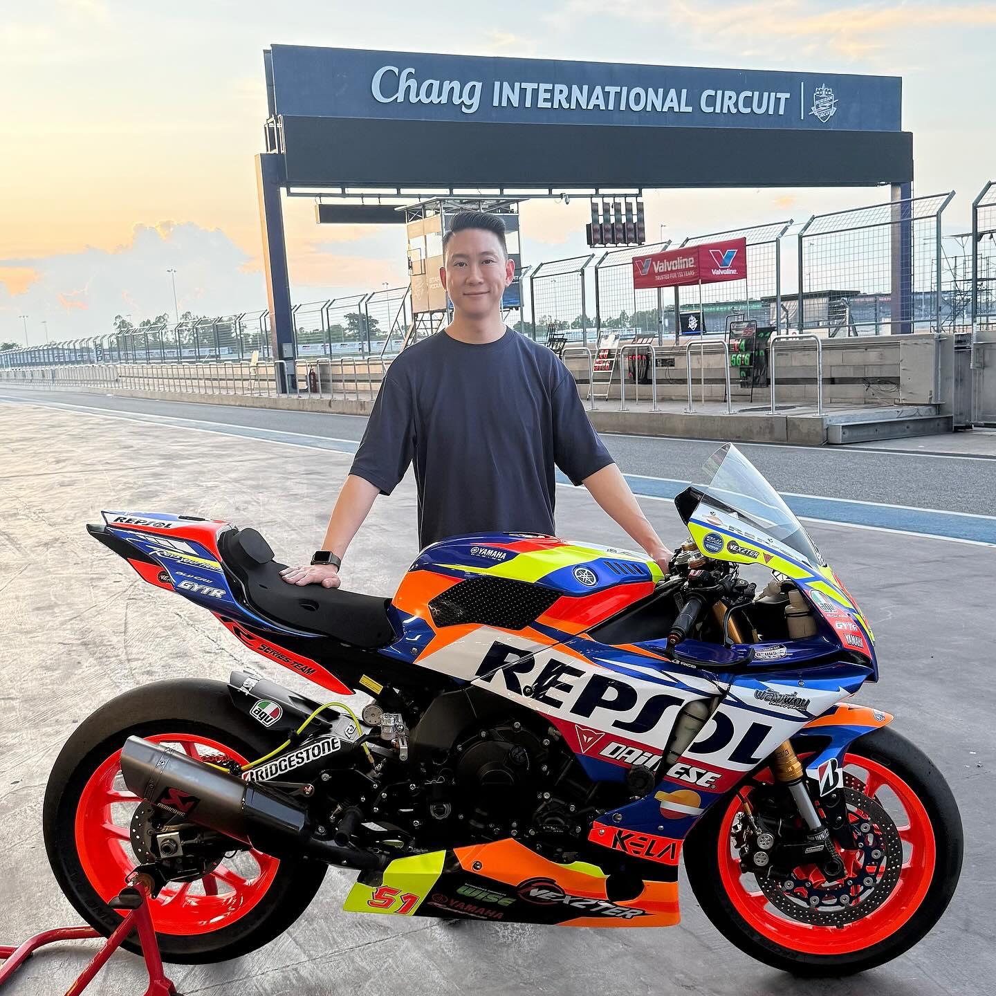 เบนซ์ เรซซิ่ง