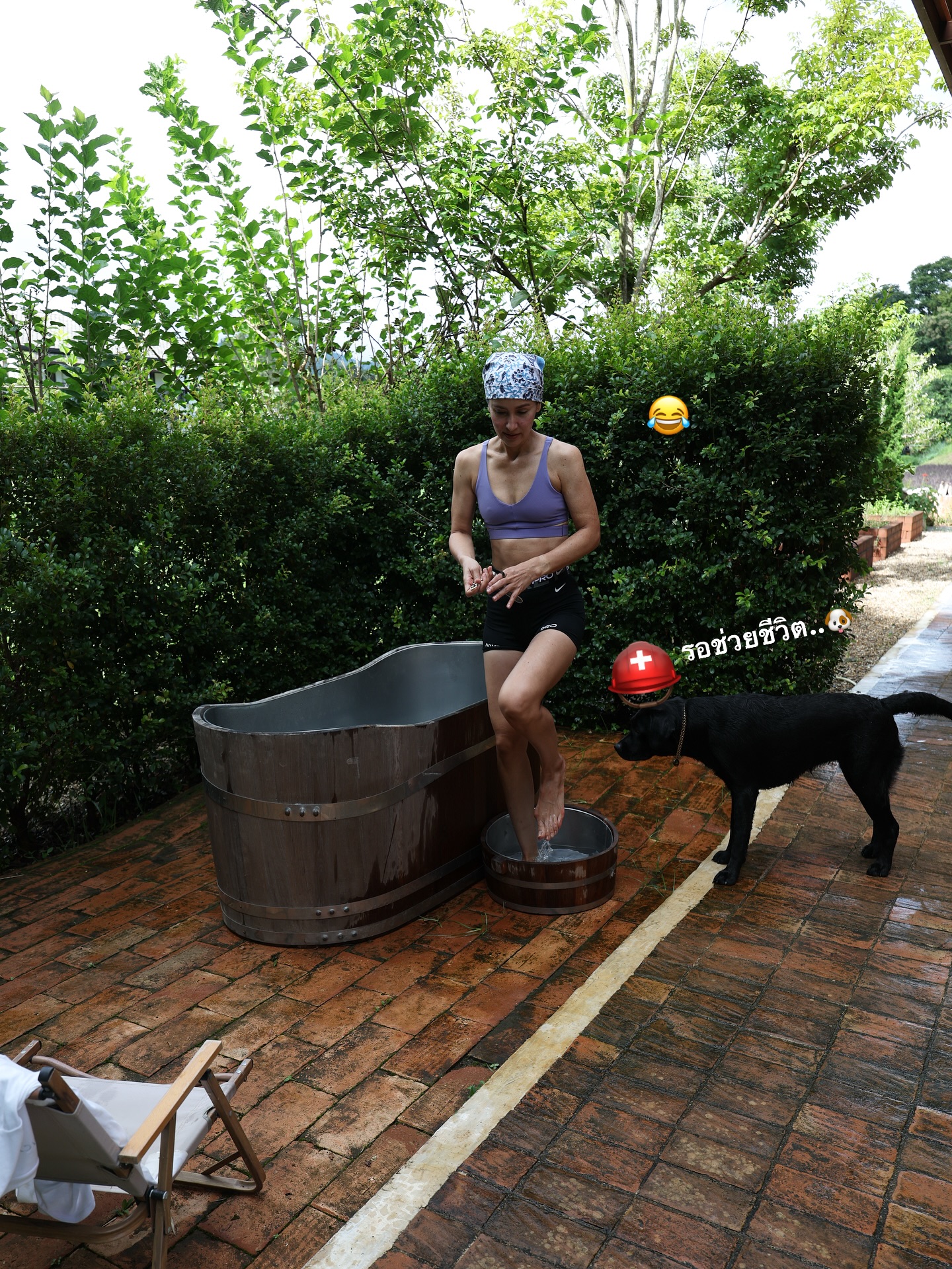 แอน ทองประสม