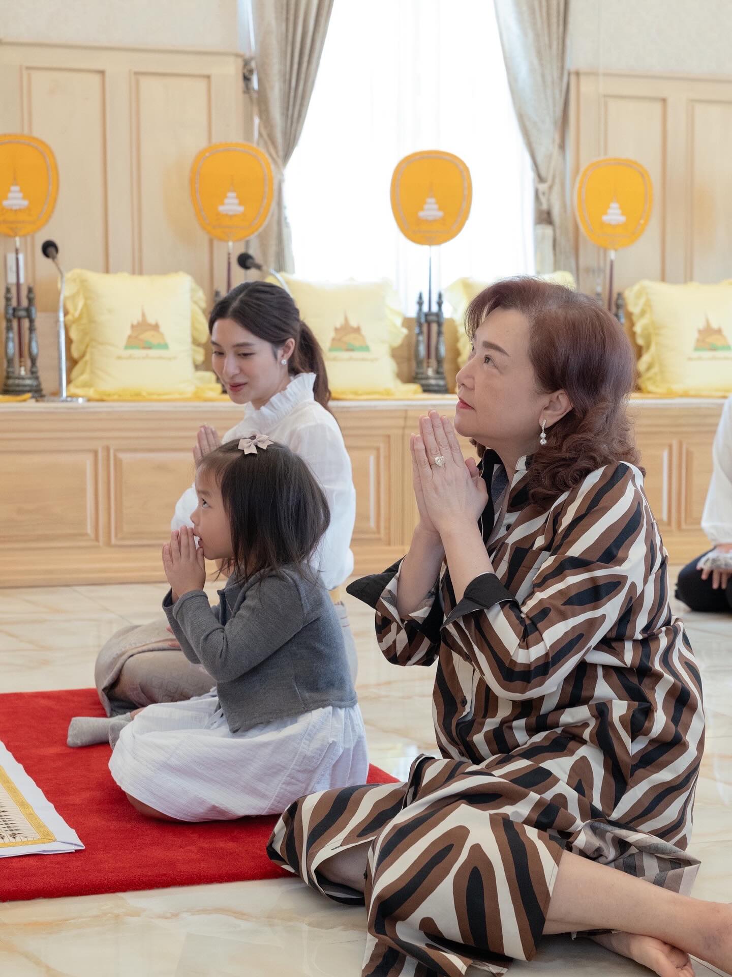 มิว นิษฐา