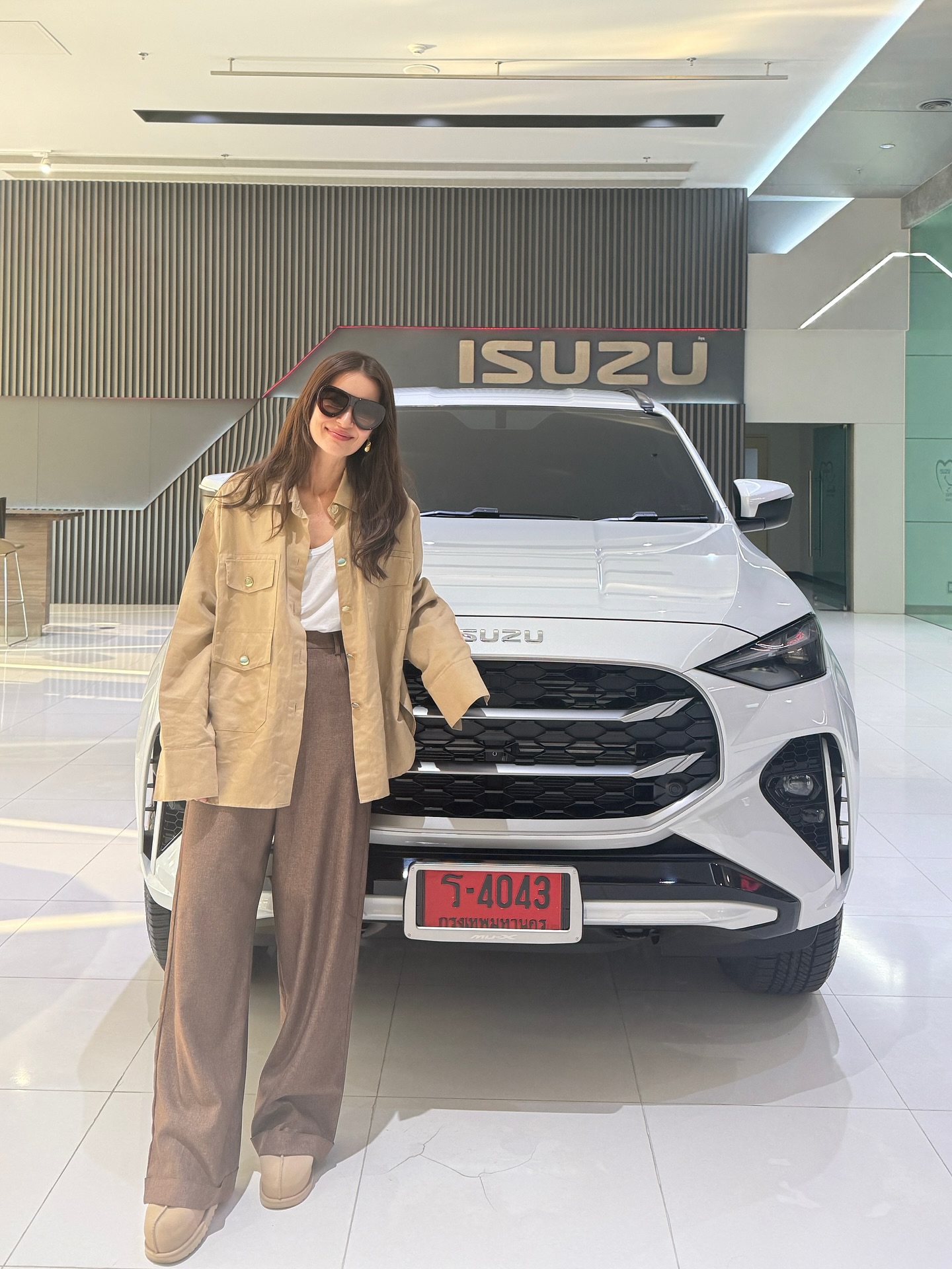 แอน ทองประสม