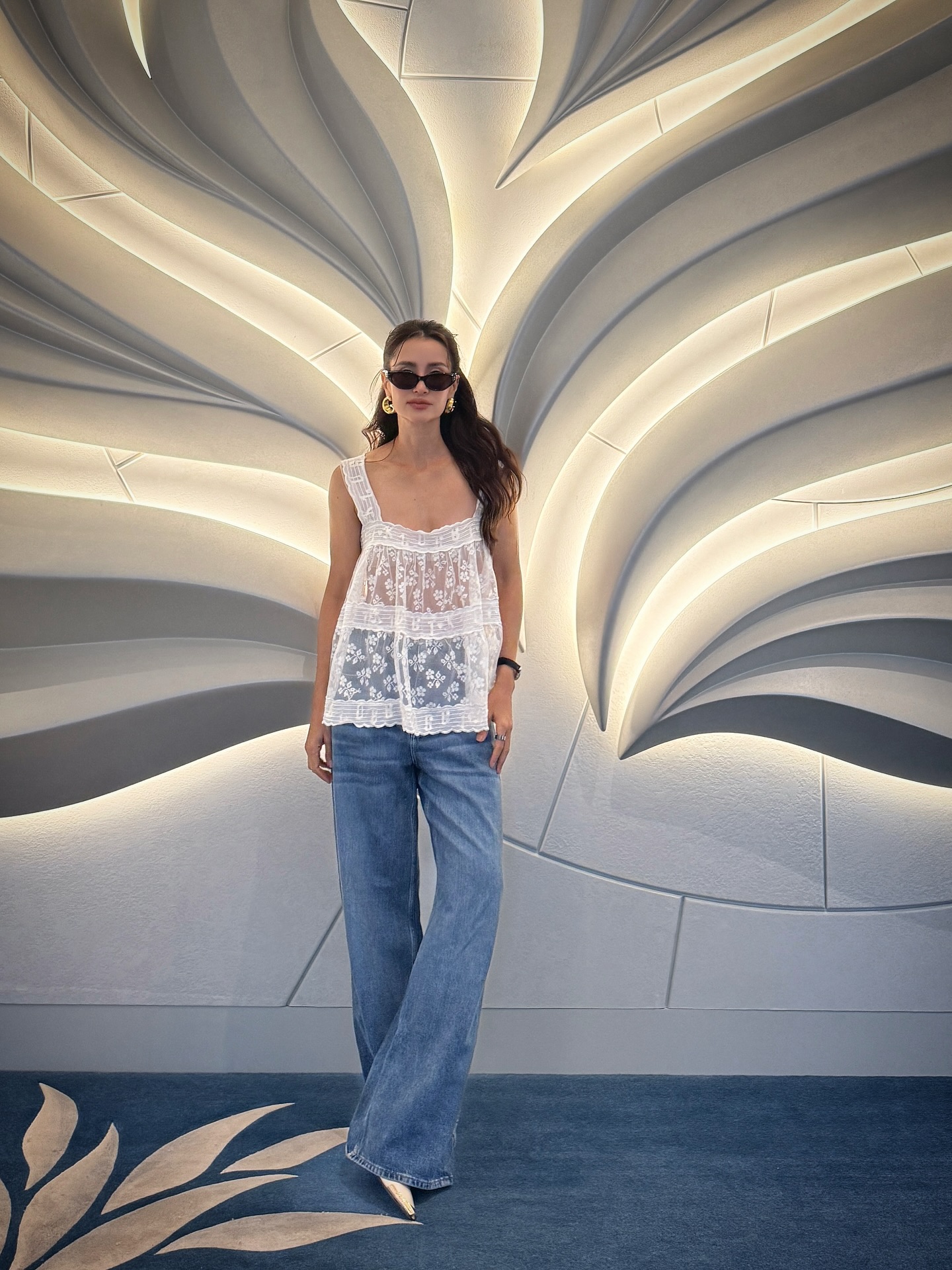 แอน ทองประสม