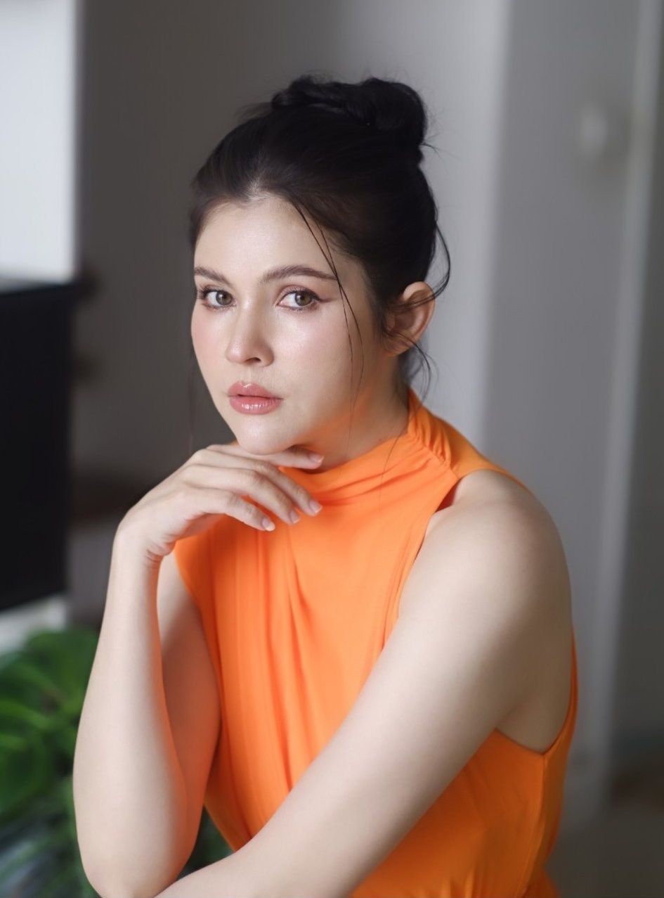 แอนนี่ บรู๊ค