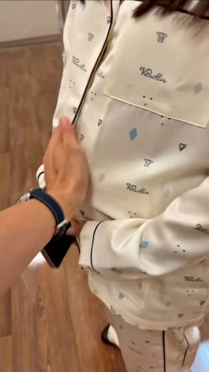 เจมส์ จิรายุ