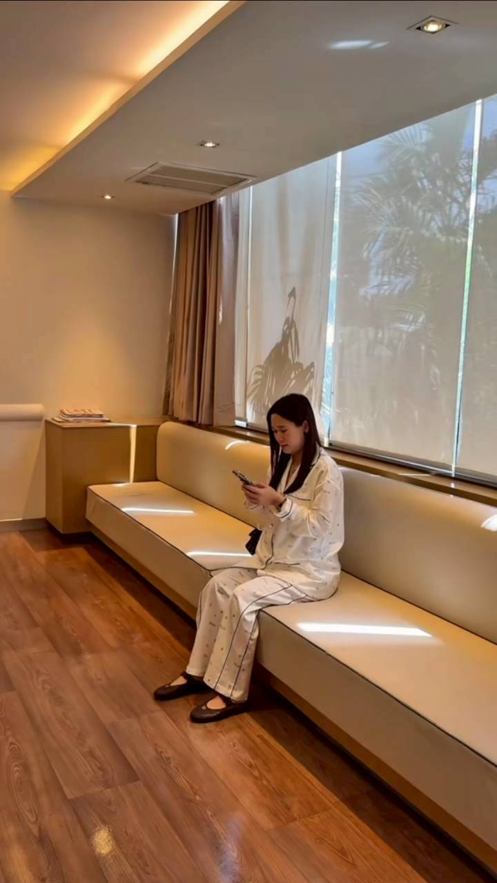 เจมส์ จิรายุ