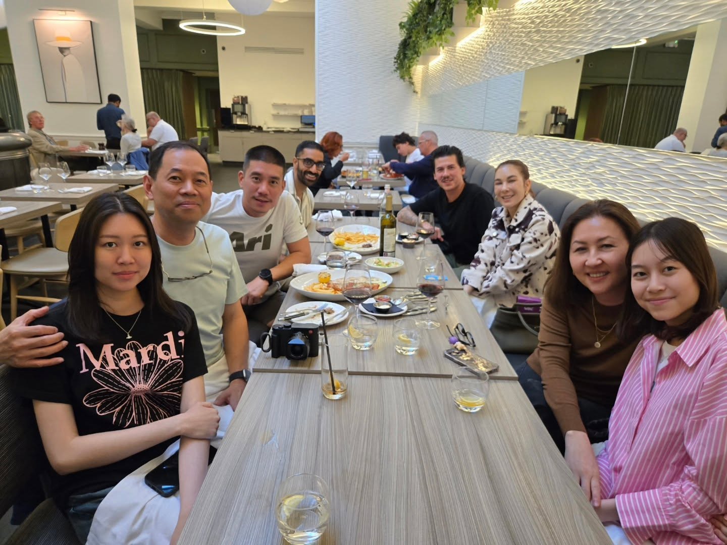 แบงค์ พชร