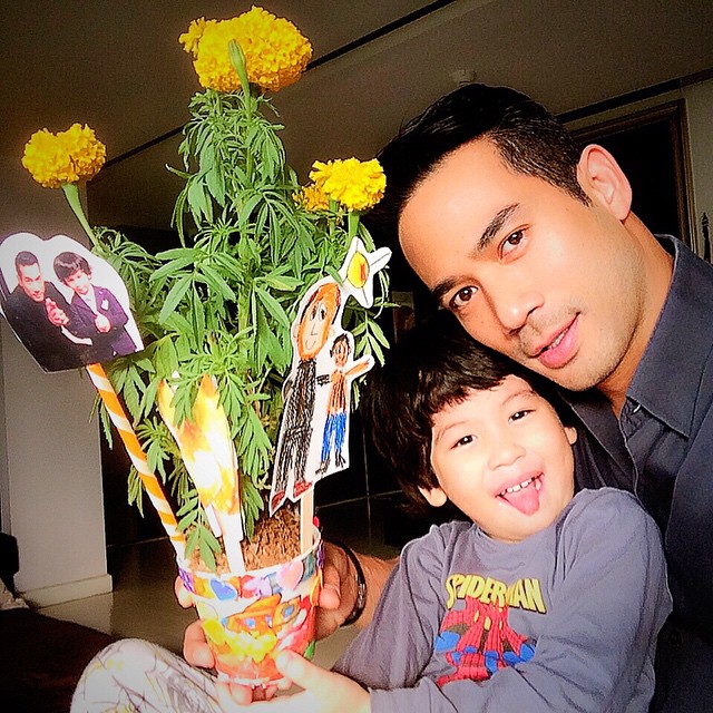 ตุ้ย ธีรภัทร์