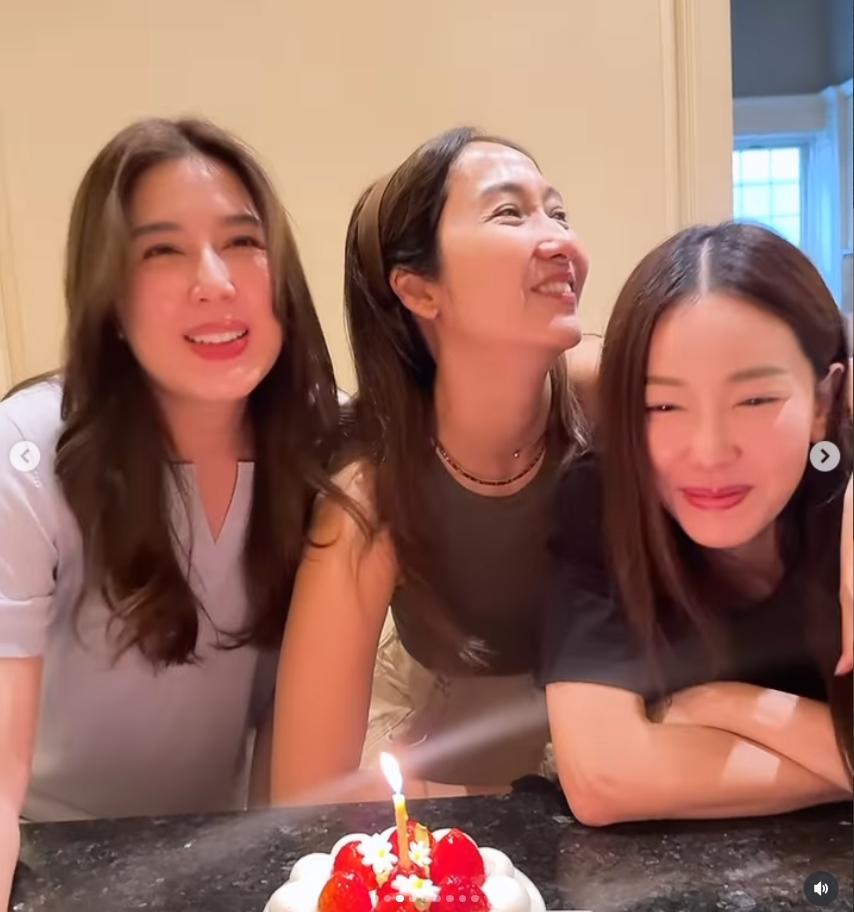 นุ่น บี เจีียบ