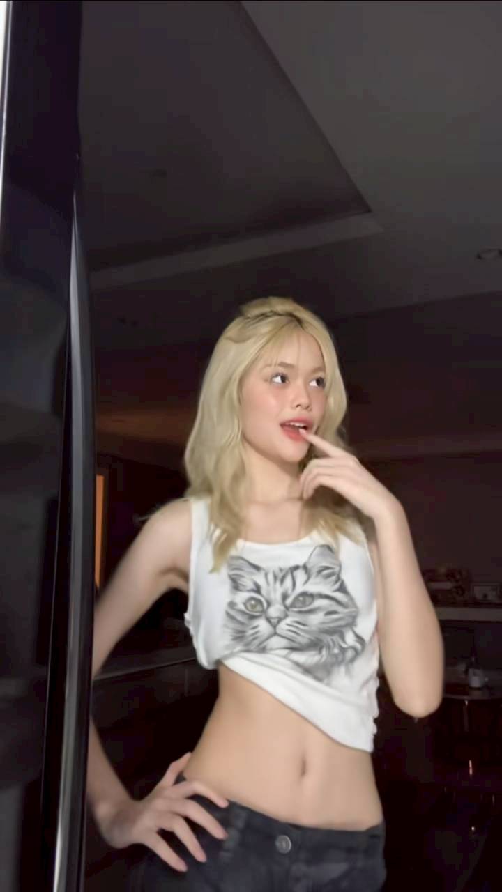 น้องลียา