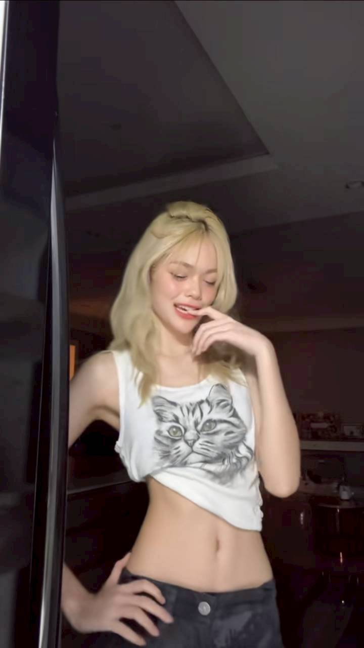 น้องลียา