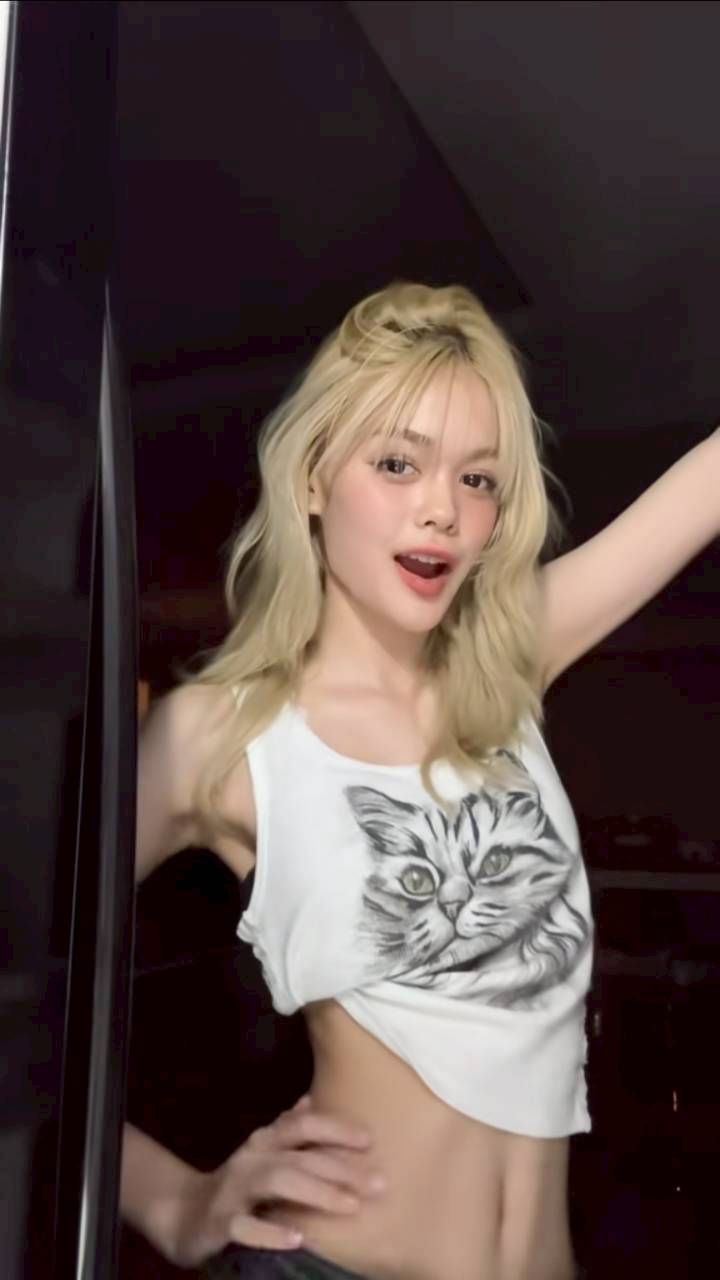 น้องลียา