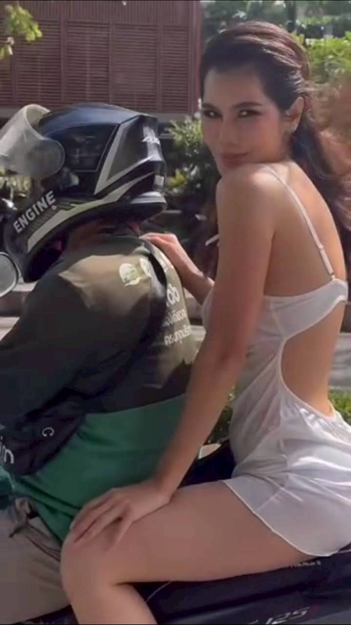 แน๊ต เกศริน