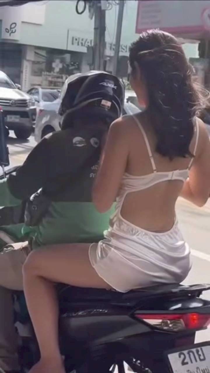 แน๊ต เกศริน